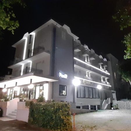 Hotel Penny Rimini Luaran gambar