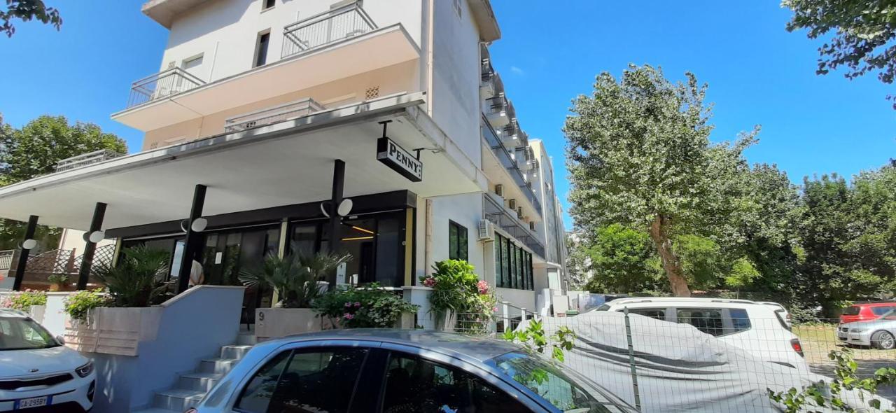 Hotel Penny Rimini Luaran gambar