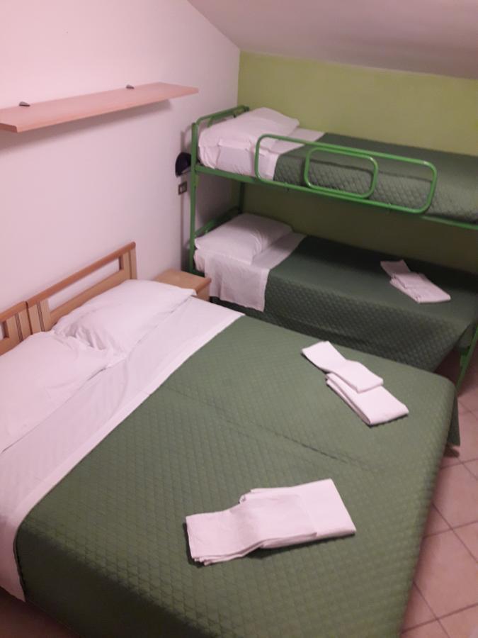 Hotel Penny Rimini Luaran gambar