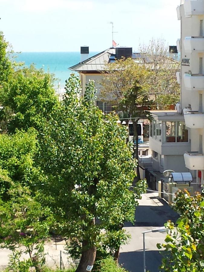 Hotel Penny Rimini Luaran gambar